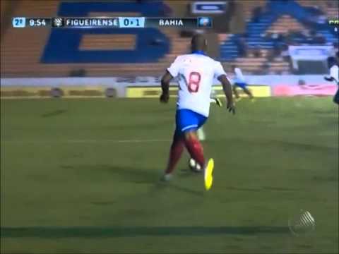 Melhores momentos de Bahia e Figueirense.