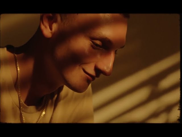 Dancing Is Healing von Rudimental & Charlotte Plank & Vibe Chemistry ((jetzt ansehen))