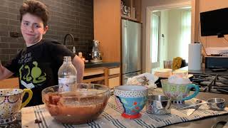 LINCOLN MAKES LAVA CAKES! (hilarious)