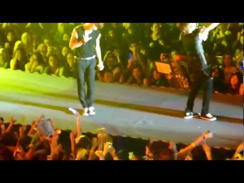 121211 [fancam] Super Showcase BtoB - One Thing I Know & Insane (Read desc & click Show More!)