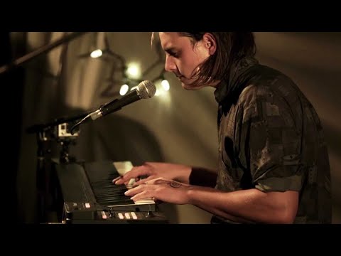 Indica Sessions - Elliot Maginot - Le Siècle Bruyant