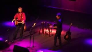 Billy Bragg & Joe Henry :: Tonight I'll Be Staying Here With You (Bob Dylan)