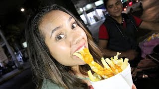 TO DIE FOR Mexican STREET FOOD in Santa Maria la Ribera with MARIEL DE VIAJE | Mexico City, Mexico
