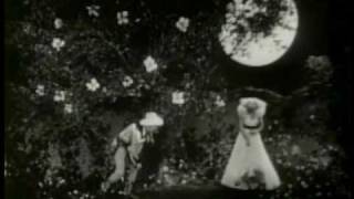 Roy Rogers &amp; Dale Evans &quot;ROLL ON TEXAS MOON&quot; Title Song (1946) GABBY HAYES