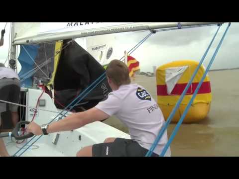 Action packed FINAL Match 2 - Williams and Robertson - Monsoon Cup 2013
