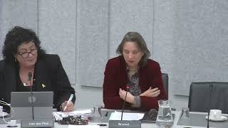 Bromet: Verkoop de sector ook eens 'nee'