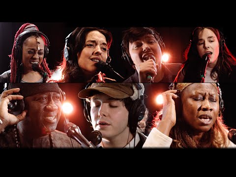 Un collectif d’artistes chantent L’amour, de Karim Ouellet