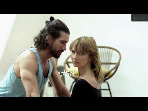 Envoi synchronisé - Addict - Le Grand Journal du 25/10 – CANAL+