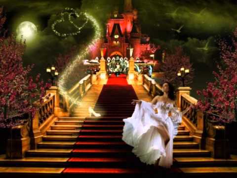 Yung Berg Feat. Bianca & Hollywood - Love Run Away