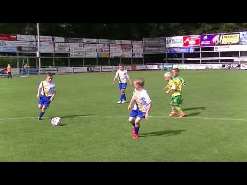 Staphorst JO9-1 tegen  DZOH-JO9 3  bekerwedstrijd 03-09-2016