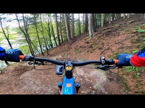 Cube Stereo Hybrid 160 HPC Actionteam 2021 - Lokale Matsch Trails - Schraube verloren