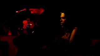 Beth Hart &amp; Jon Nichols - Is That To Much To Ask