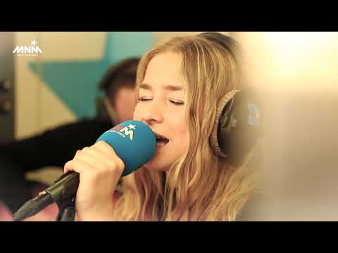 Liftconcert: Hooverphonic - Mad About You (ive)