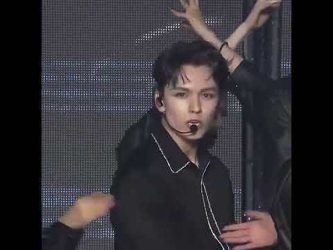 This performance with the ladies✨#seventeen #vernon #jun #joshua #the8 #scoups #woozi #hoshi #mingyu