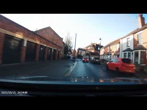 Just Barge On Through, I Don't Mind - YF66 KNU. UK Bad Drivers, Road Rage, observations.