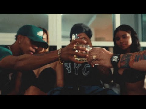 LBI ❌ Eiby  - Tipo tranquilo (@EibyMusica )  Prod. WhitePony [Video oficial]