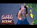 Dev Gill Killing His Father For Kajal Aggarwal Magadheera Telugu Movie Scene 9