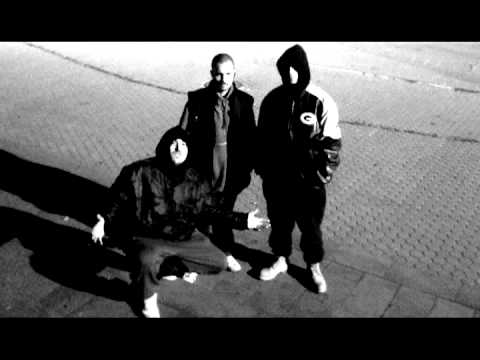 UndaComuna Iata-ma si Eu