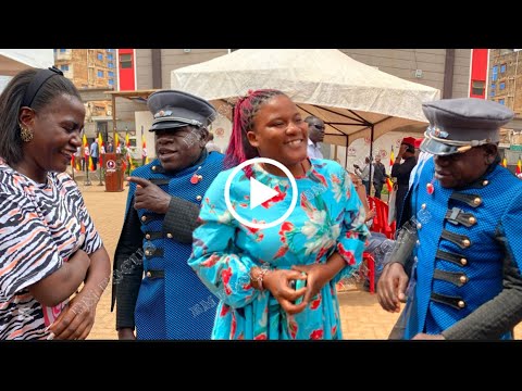 Kapere Lufotose akwanye Presenter wa Sanyuka Tv mu Maaso ga Maama Trump awanye Bobi Wine tamulabanga