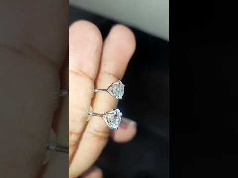 Real Round Diamond Studded Earring
