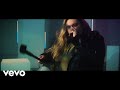Jamie Fine - On My Own (Live Performance) Jamie Fine - On My Own (Live Performance)