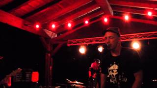 Kepi Ghoulie &amp; Dog Party &quot;(She&#39;s My) Vampire Girl&quot; (Groovie Ghoulies) live @Spazio 4 (PC) 09-07-2014