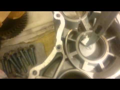 Mercedes 4matic transfer case, removing outer races