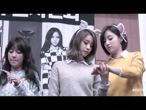 131103 'Number 9' Album Signing in Sinnara (Jiyeon)