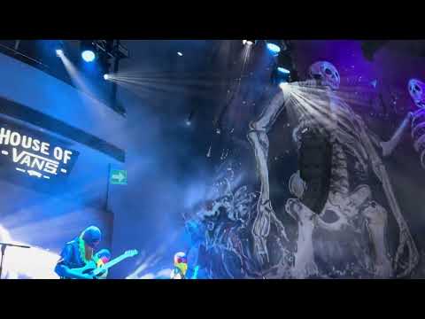 Austin tv - ella no me conoce - house of vans mexico 22/5/2024