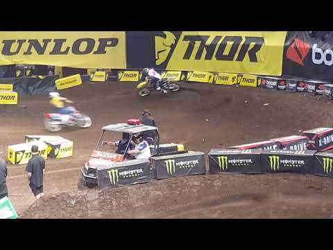 Ricky Carmichael vs Ronnie Mac at the AUSXOPEN
