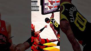 Download lagu Which one? Stare Down Edition 🥶 #nba #shorts mp3