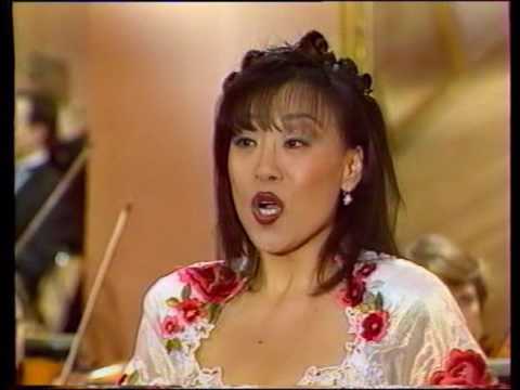 Sumi Jo sings 'Una voce poco fa' (Il Barbiere di Siviglia) 조수미, 세빌리아의 이발사