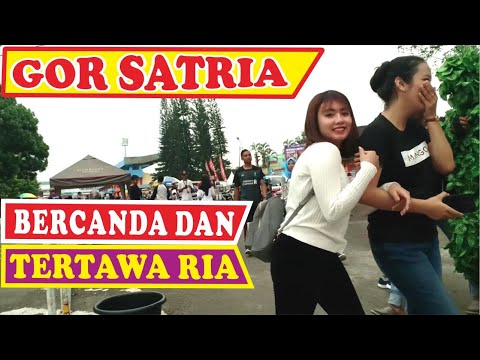 sunday-morning-gor-satria-bushman-prank-prank-manusia-pohon