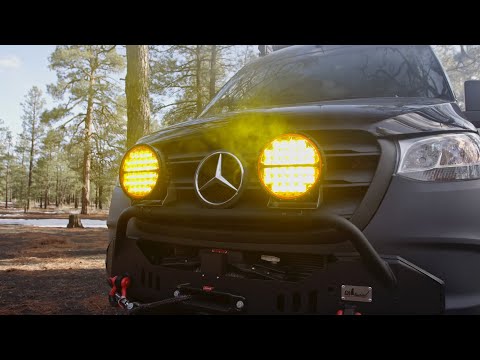 Rigid 360 - Series RBGW & 9" Light