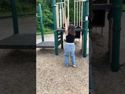 Somebody come get her