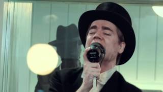 The Hives - Go Right Ahead [LIVE BROADCAST FROM RMV]