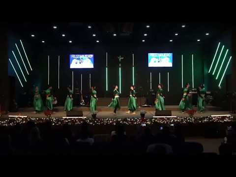 Santa La Noche  - Aliento Ft Christine D’ Clario Danza Navidad