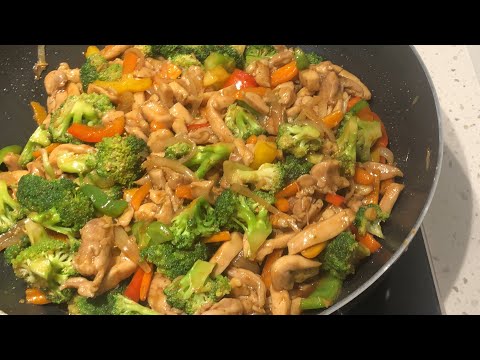 The BEST CHICKEN STIR FRY Recipe! Chicken and Broccoli Stir Fry