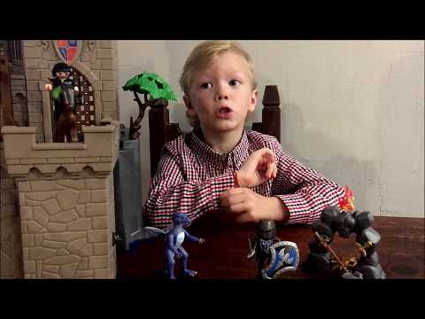 Октавиан и его новый конструктор для детей Рыцарь дракона.Playmobil 5657PM