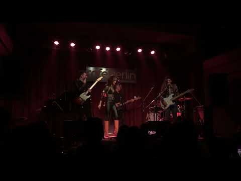 Daniela Herrero Ft. Lula Bertoldi • Vivo, Café Berlín BsAs, Argentina 🇦🇷 01072022