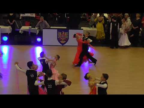 008 Maxim Tsepelev - Anna Skalková /MČR STT 2018/ Třinec/ Junior I./ 1.kolo/ Slowfox