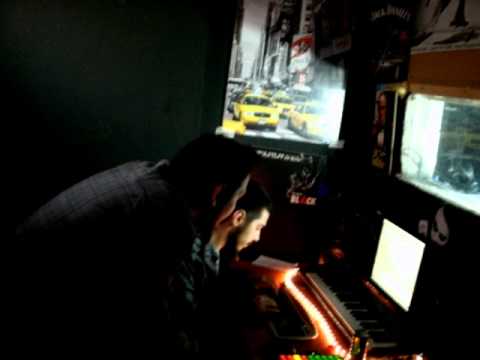 Meddah ft.Kriz ft.Şahmat ft.Cezayir Menekşesi - Ritimlerin Aksaklıklarında(prod.şahmat)