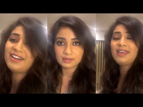 Thode Badmash Ho Tum Unplugged - Shreya Ghoshal Live On Instagram
