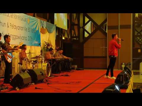 Michael Panjaitan: YOU RAISE ME UP. KARAWANG, 12 MEI 2017