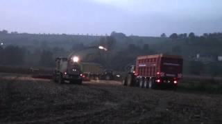 preview picture of video 'Mais Hakselen 2012 : John Deere 7530 en Claas Jaguar 980 tussen Aubel en Valdieu van Egide London'