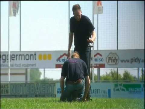 Voetbal club KVK ieper  | Grondstructuurverbetering en bodemverrijking van het voetbalveld