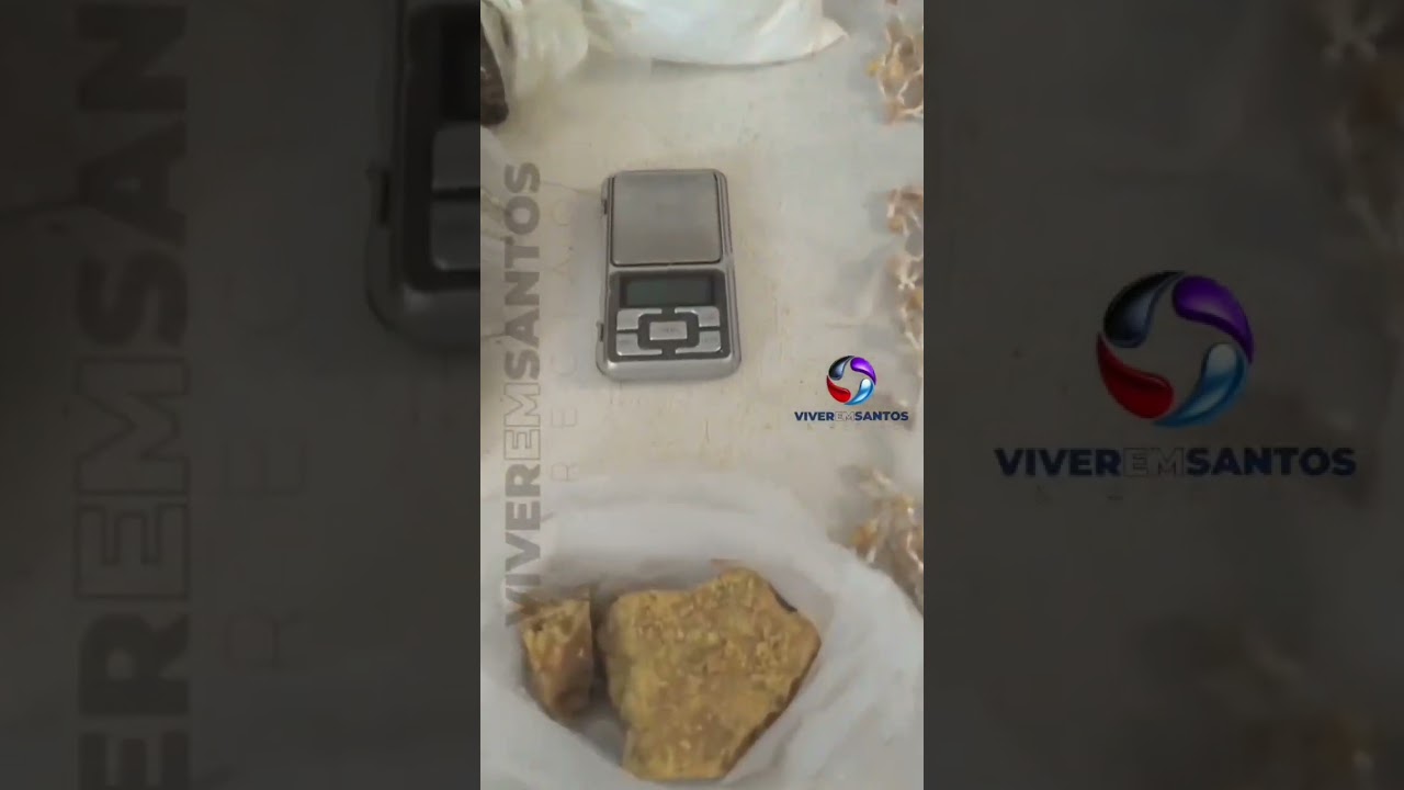 Polícia Militar desmonta barricadas e apreende drogas na zona noroeste de Santos.