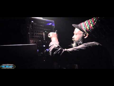 ROOTS INJECTION ft ras muffet (uk) - jah love is true'' pt13a @ lokeren 22-3-2014