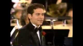 MICHAEL FEINSTEIN - EVERY STREET&#39;S A BOULEVARD (Live w / lyrics)