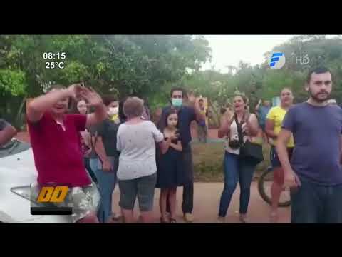 Salió agua en Caapucú y así lo festejaron